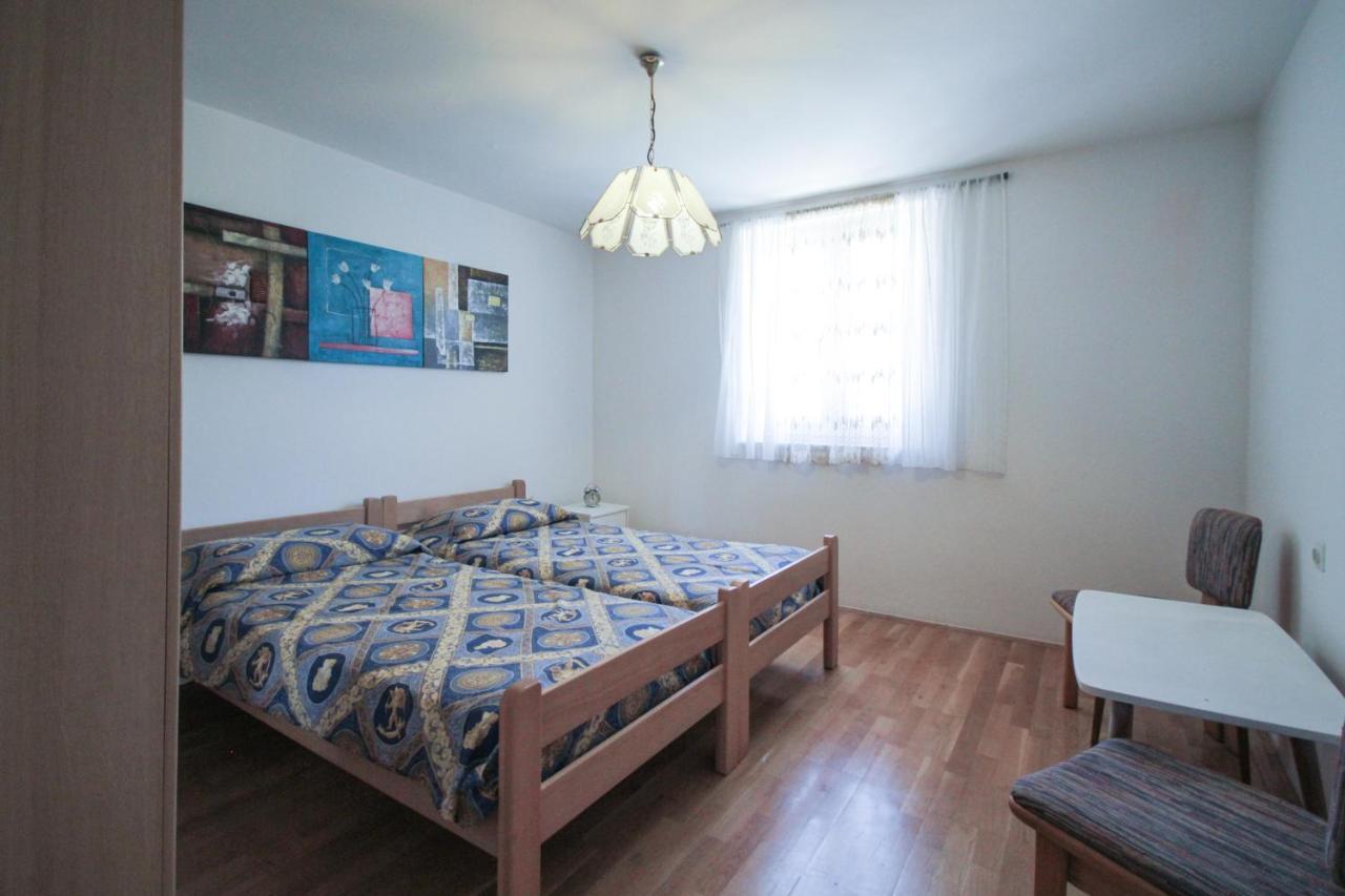 Apartment La Traviata With Parking Rovinj Eksteriør billede